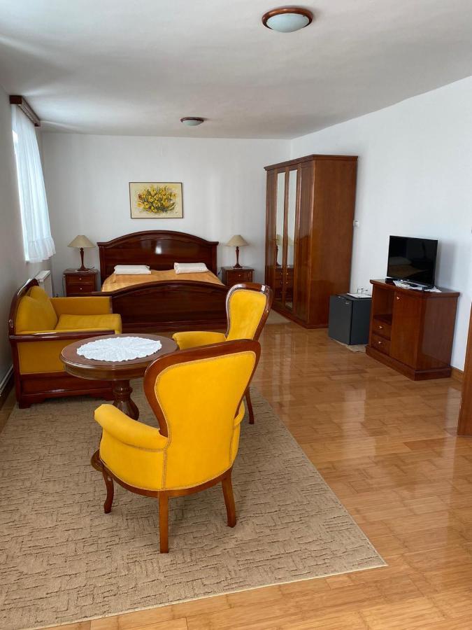 Vila Punta Šibuljina Exteriér fotografie